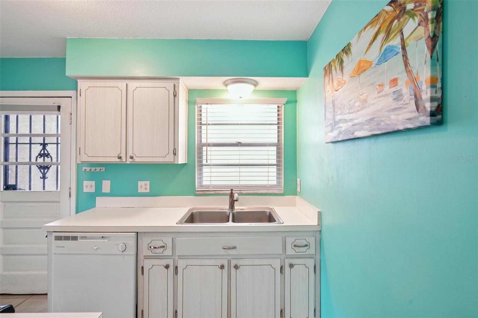 LES CHATEAUX CONDO - Residential