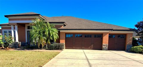 A home in LAKELAND