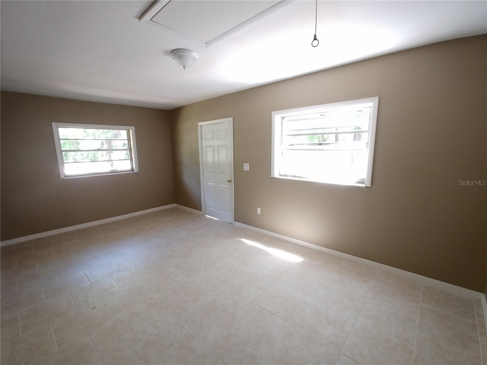 SPORTSMENS ACRES - Residential Lease