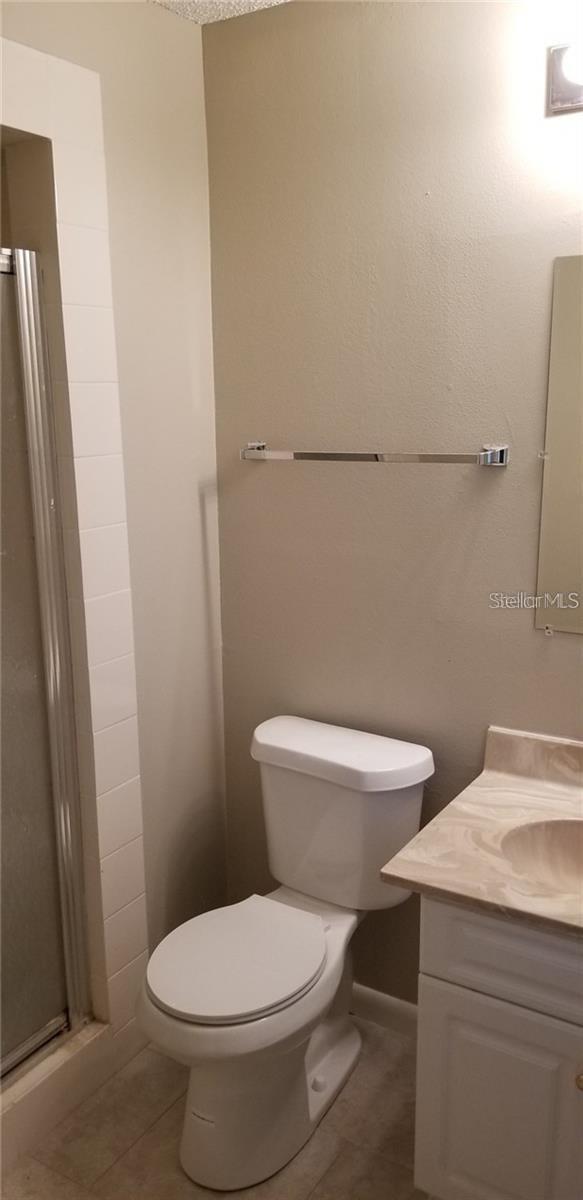 HOLIDAY HILLS WEST - Residential Income