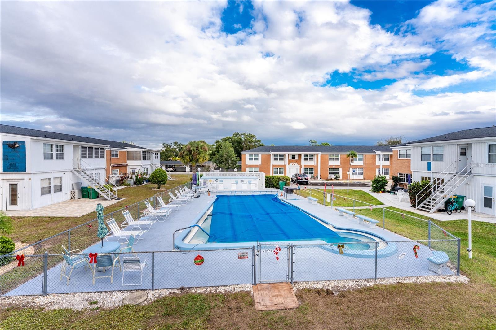 MARIA MANOR - Residential