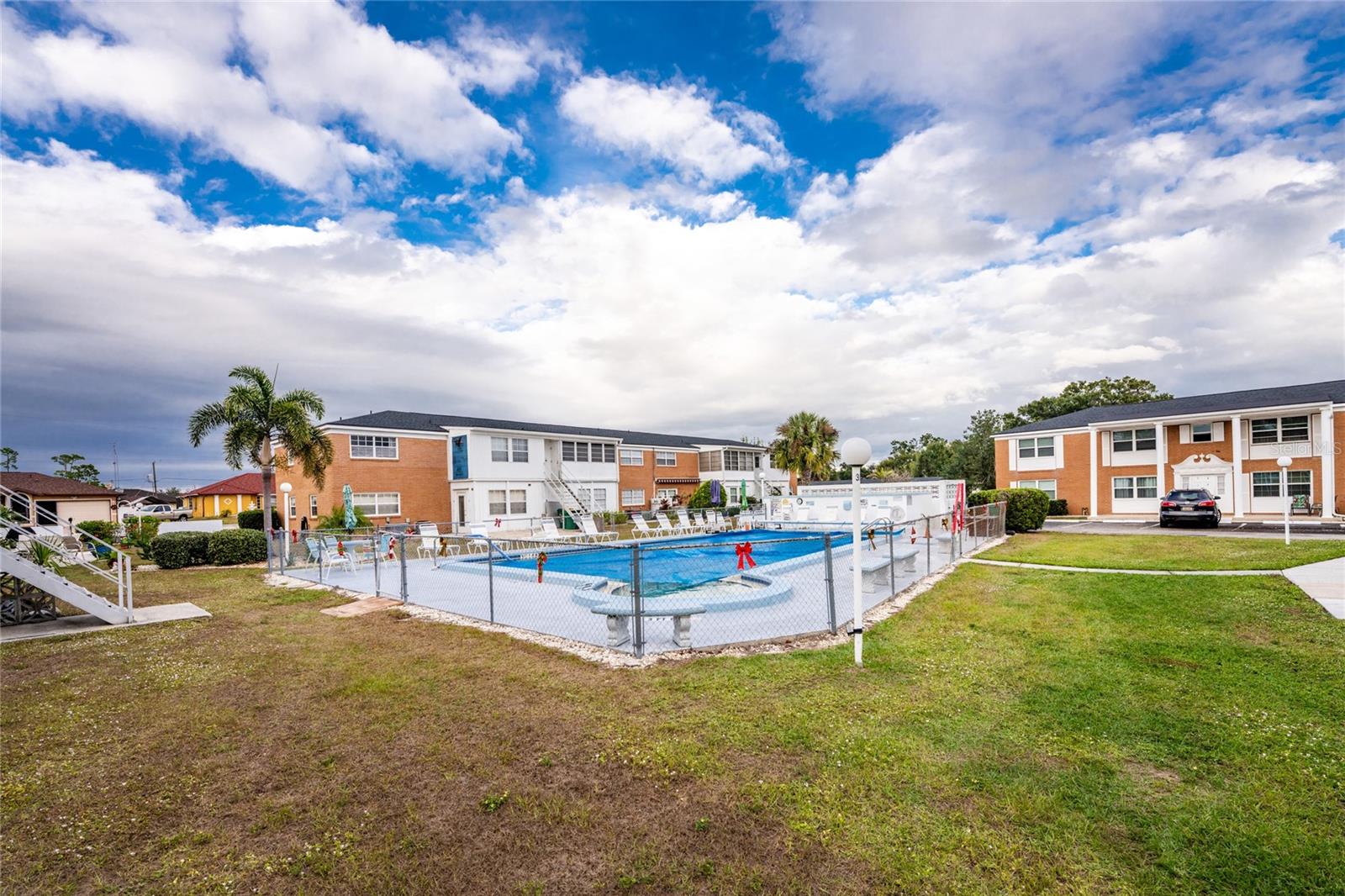 MARIA MANOR - Residential