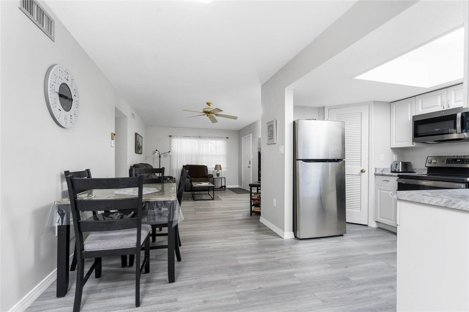 MARIA MANOR - Residential