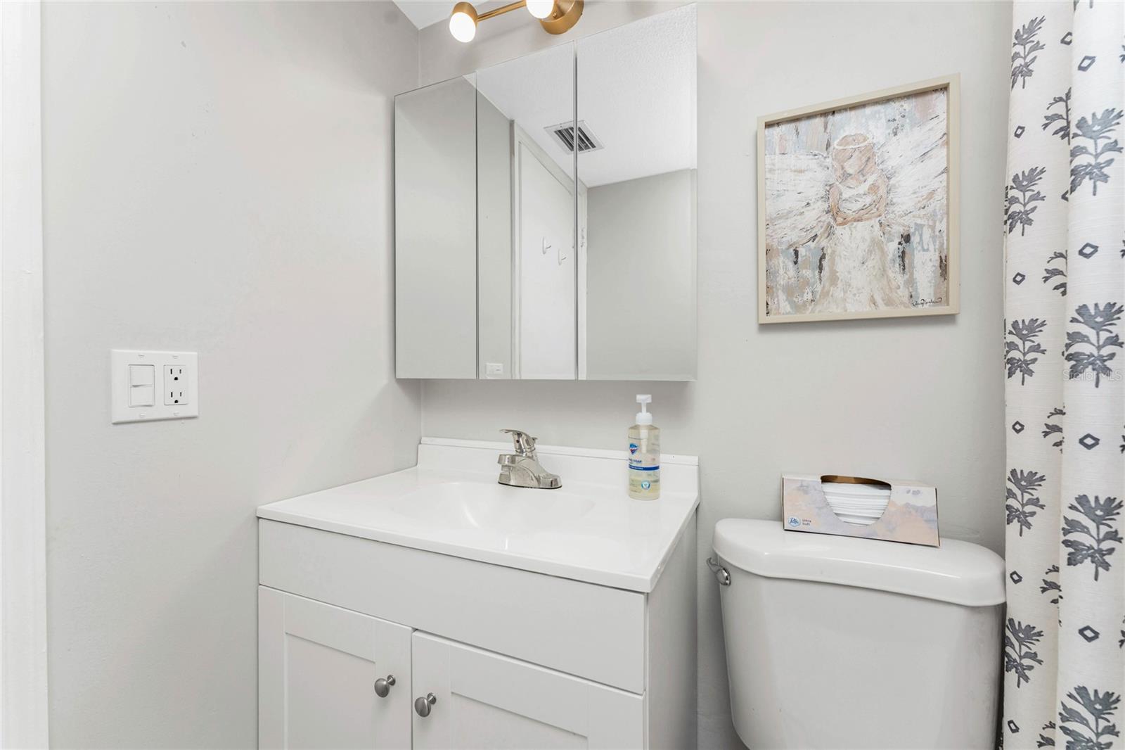 MARIA MANOR - Residential