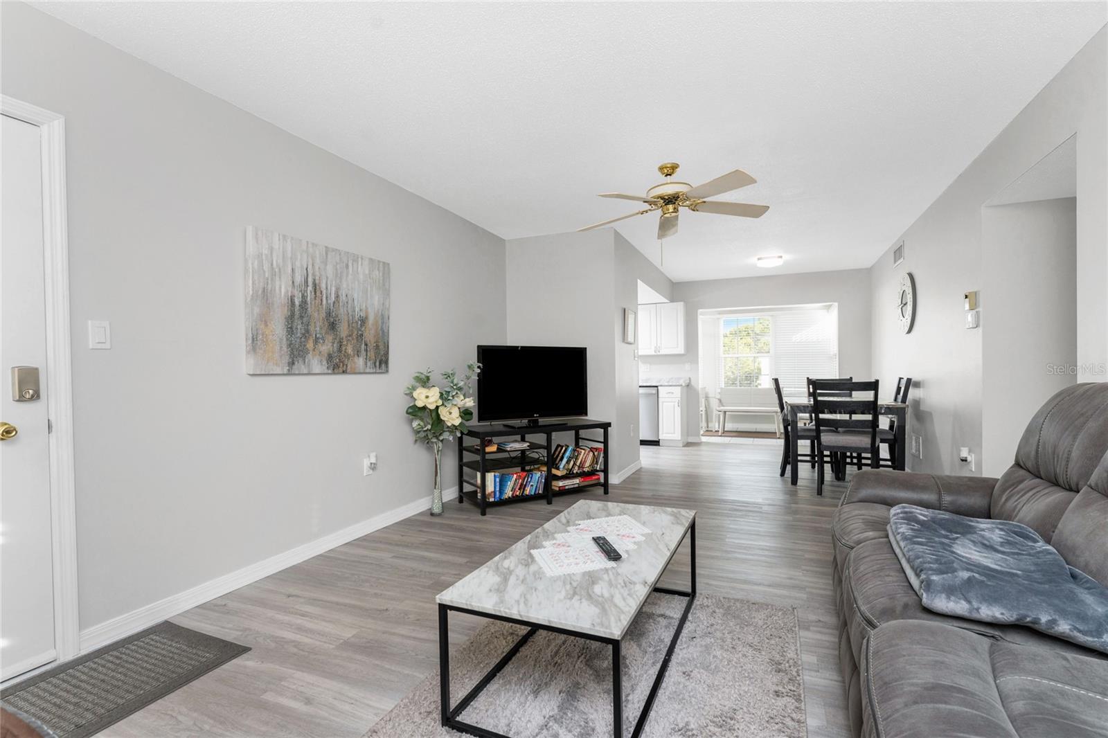 MARIA MANOR - Residential