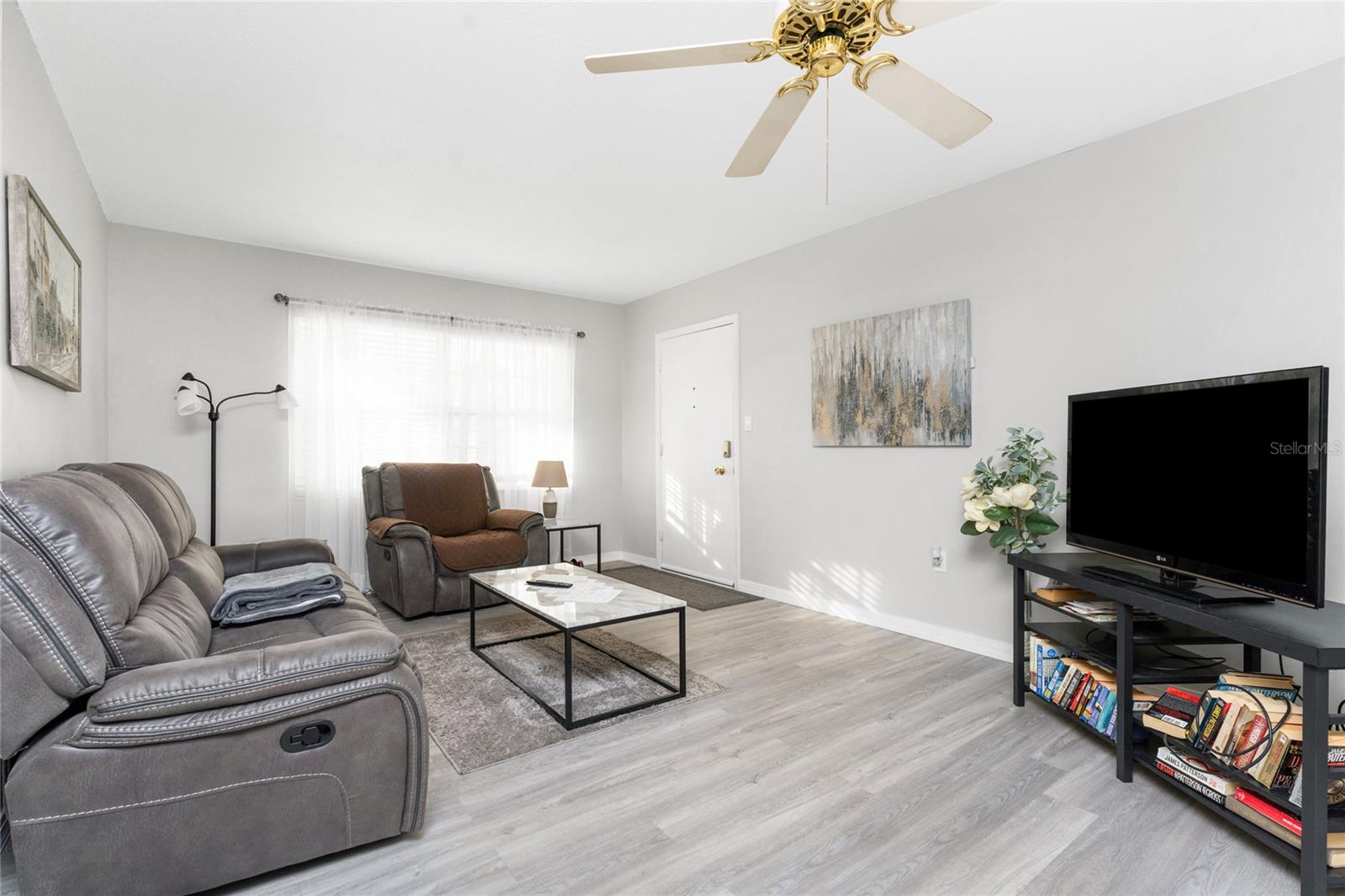 MARIA MANOR - Residential