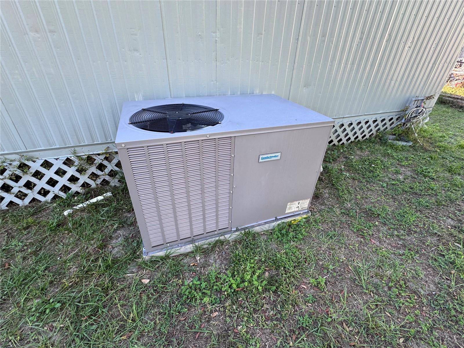 DINNER LAKE ESTATES - Residential