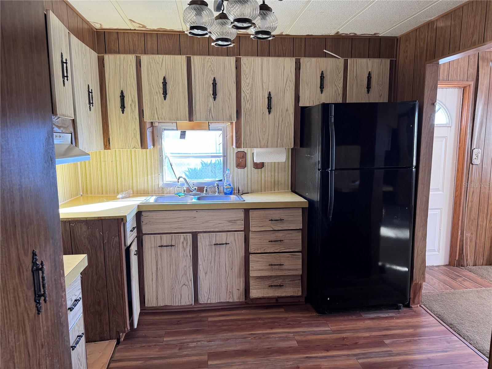 DINNER LAKE ESTATES - Residential