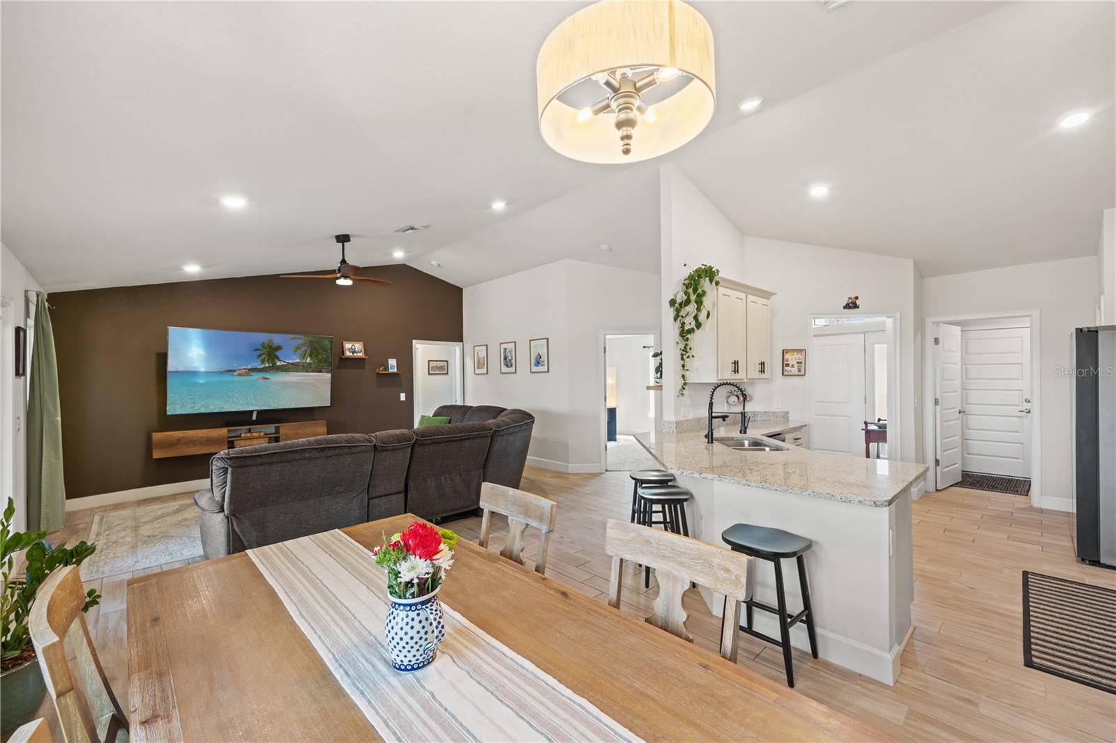 PUNTA GORDA ISLES SEC 20 - Residential