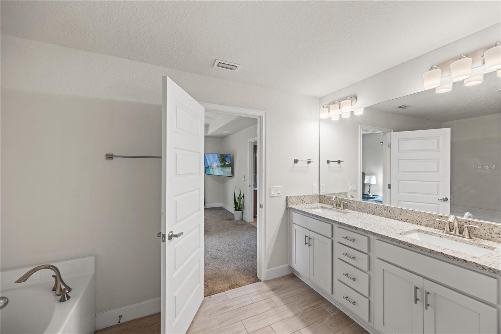 PUNTA GORDA ISLES SEC 20 - Residential