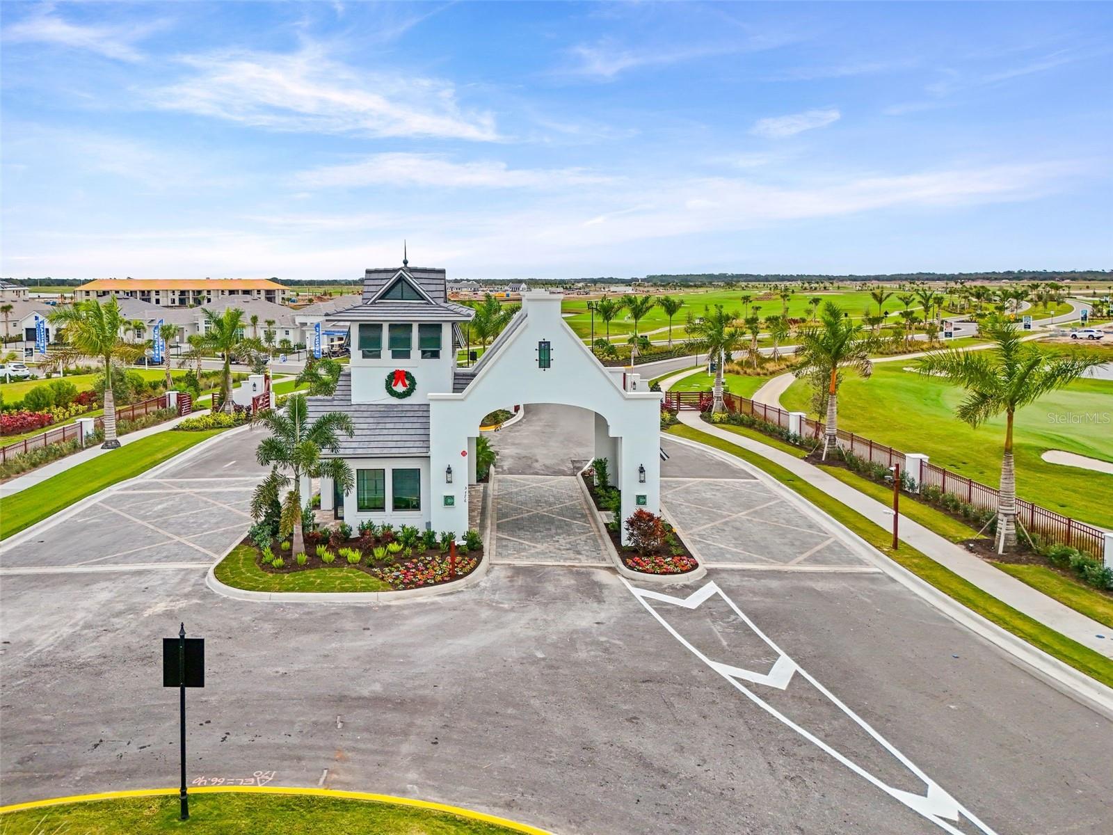 CALUSA COUNTRY CLUB - Residential Lease