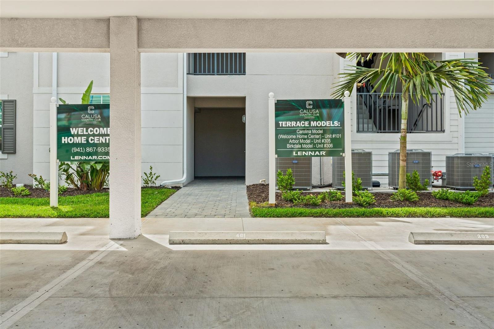 CALUSA COUNTRY CLUB - Residential Lease