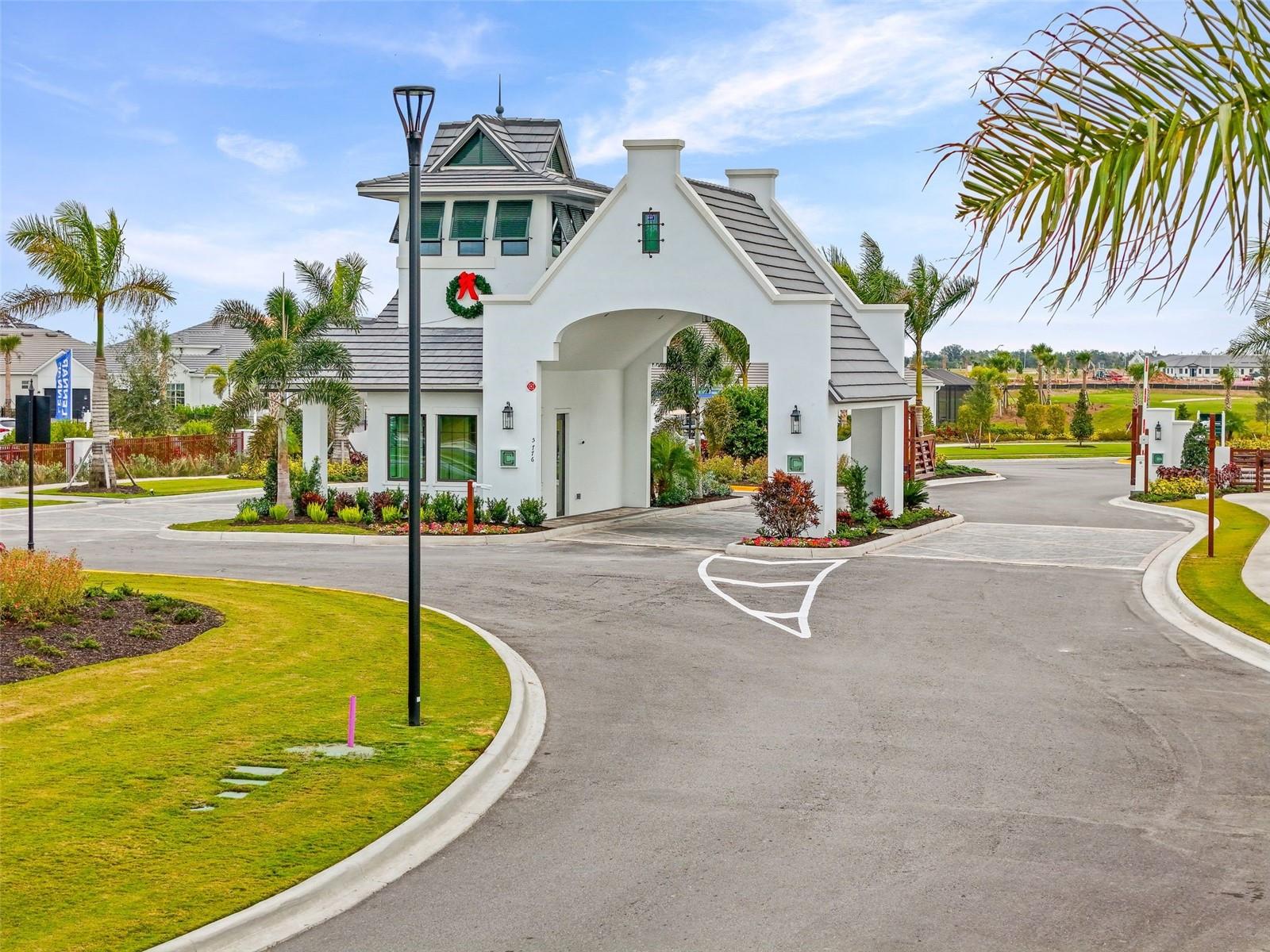 CALUSA COUNTRY CLUB - Residential Lease