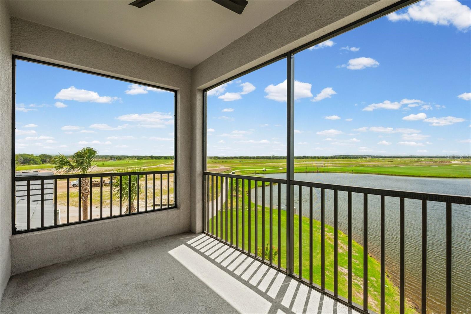 CALUSA COUNTRY CLUB - Residential Lease