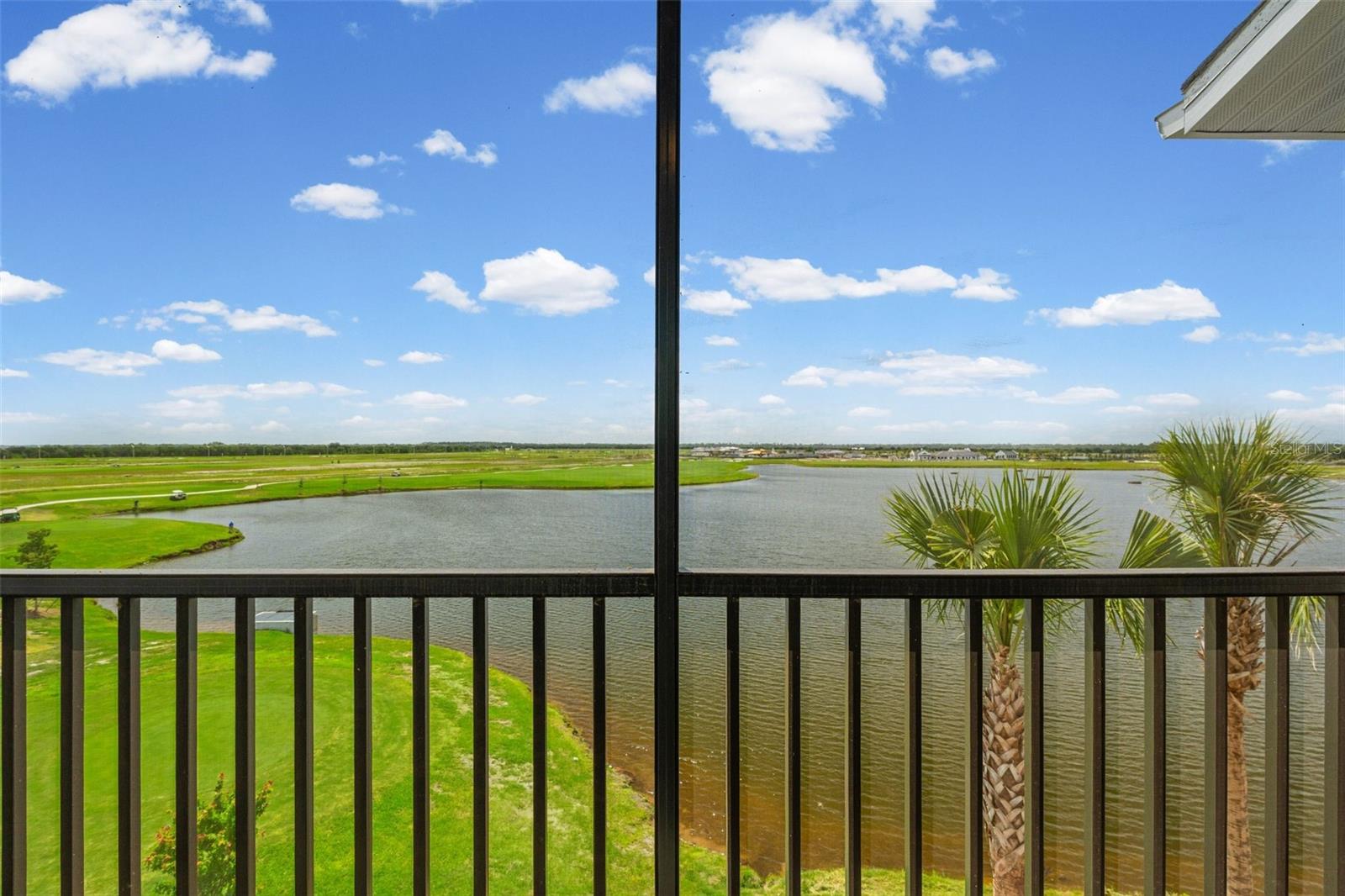 CALUSA COUNTRY CLUB - Residential Lease