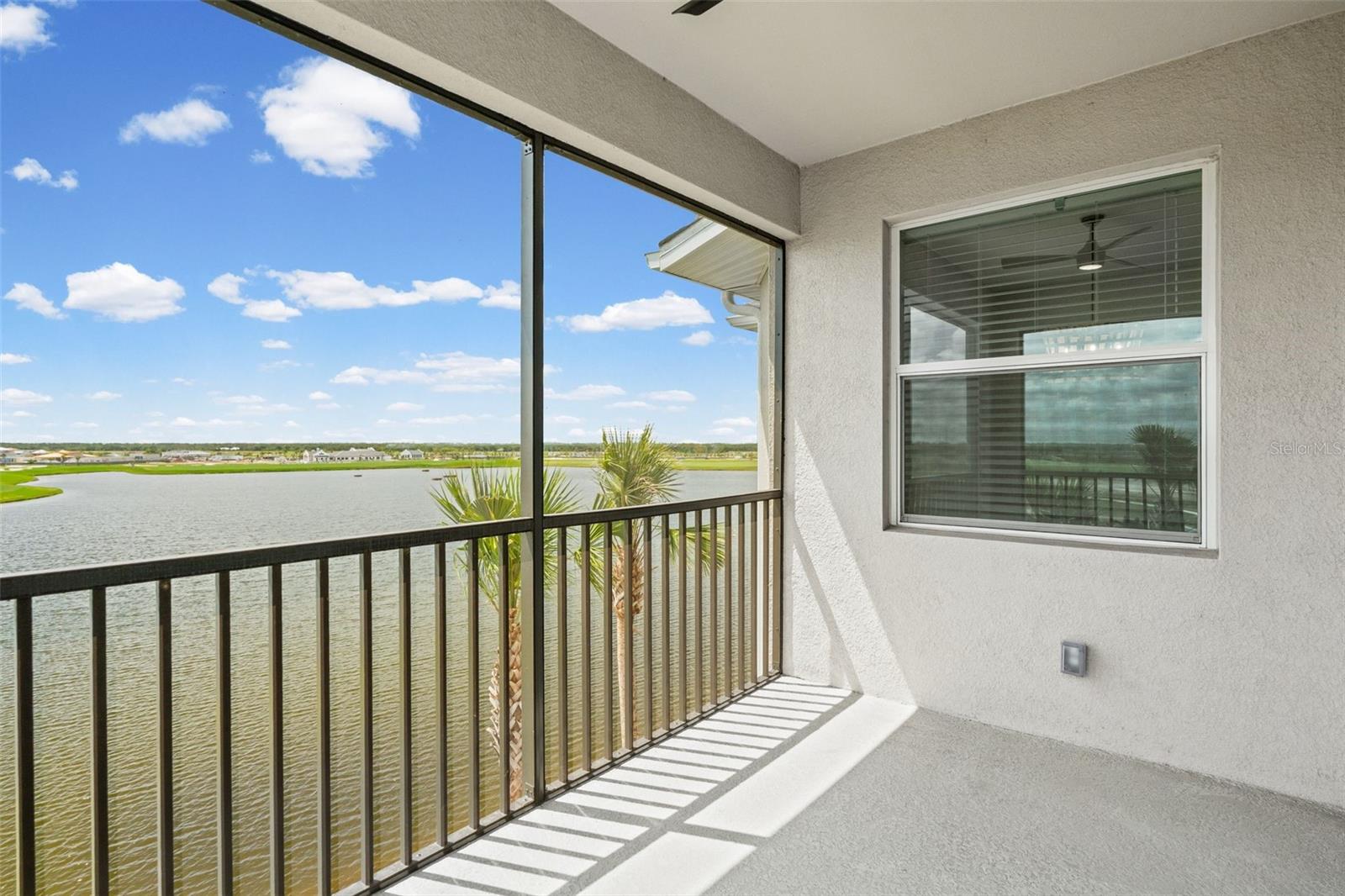 CALUSA COUNTRY CLUB - Residential Lease