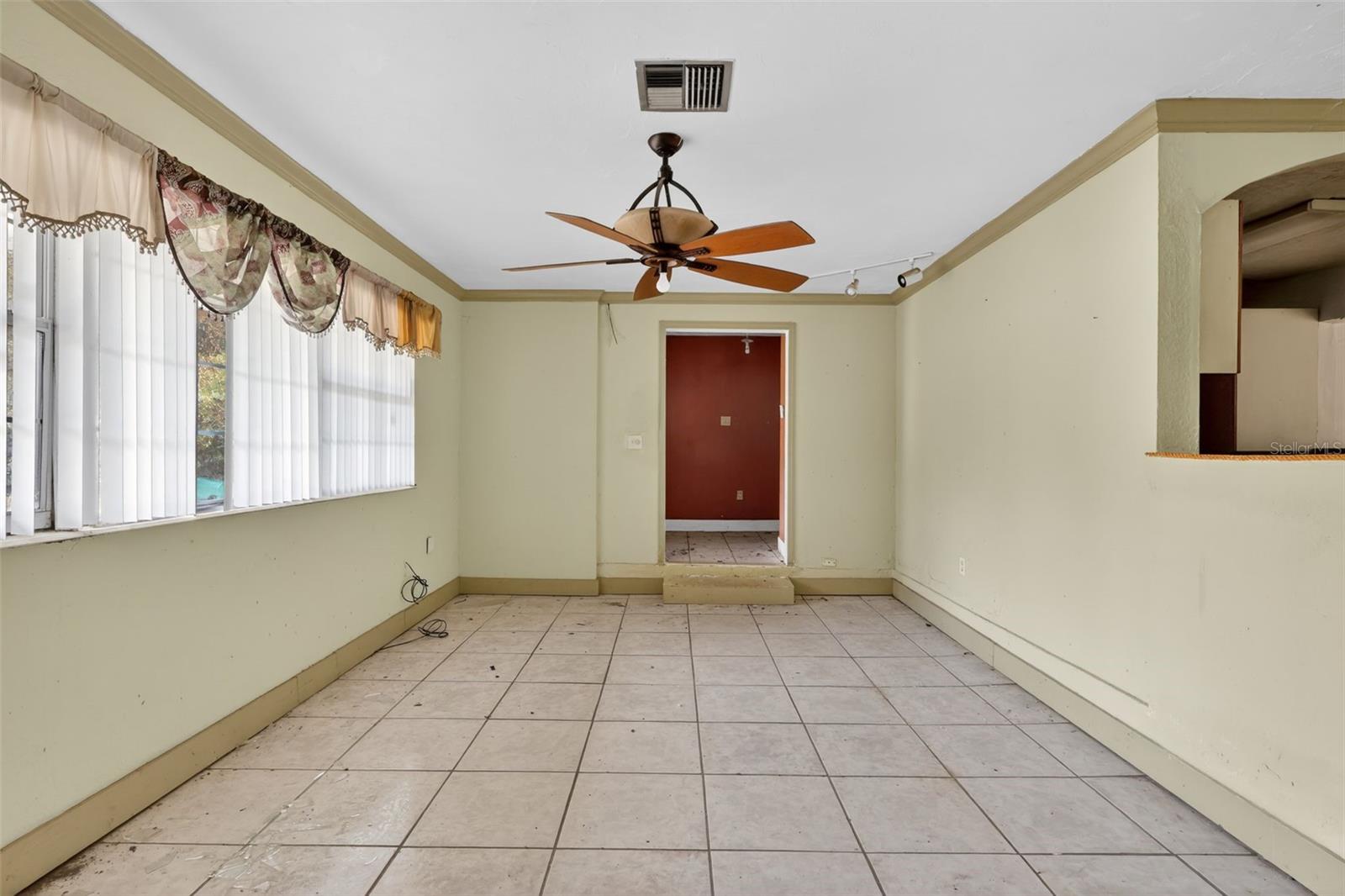 ACREAGE & UNREC - Residential