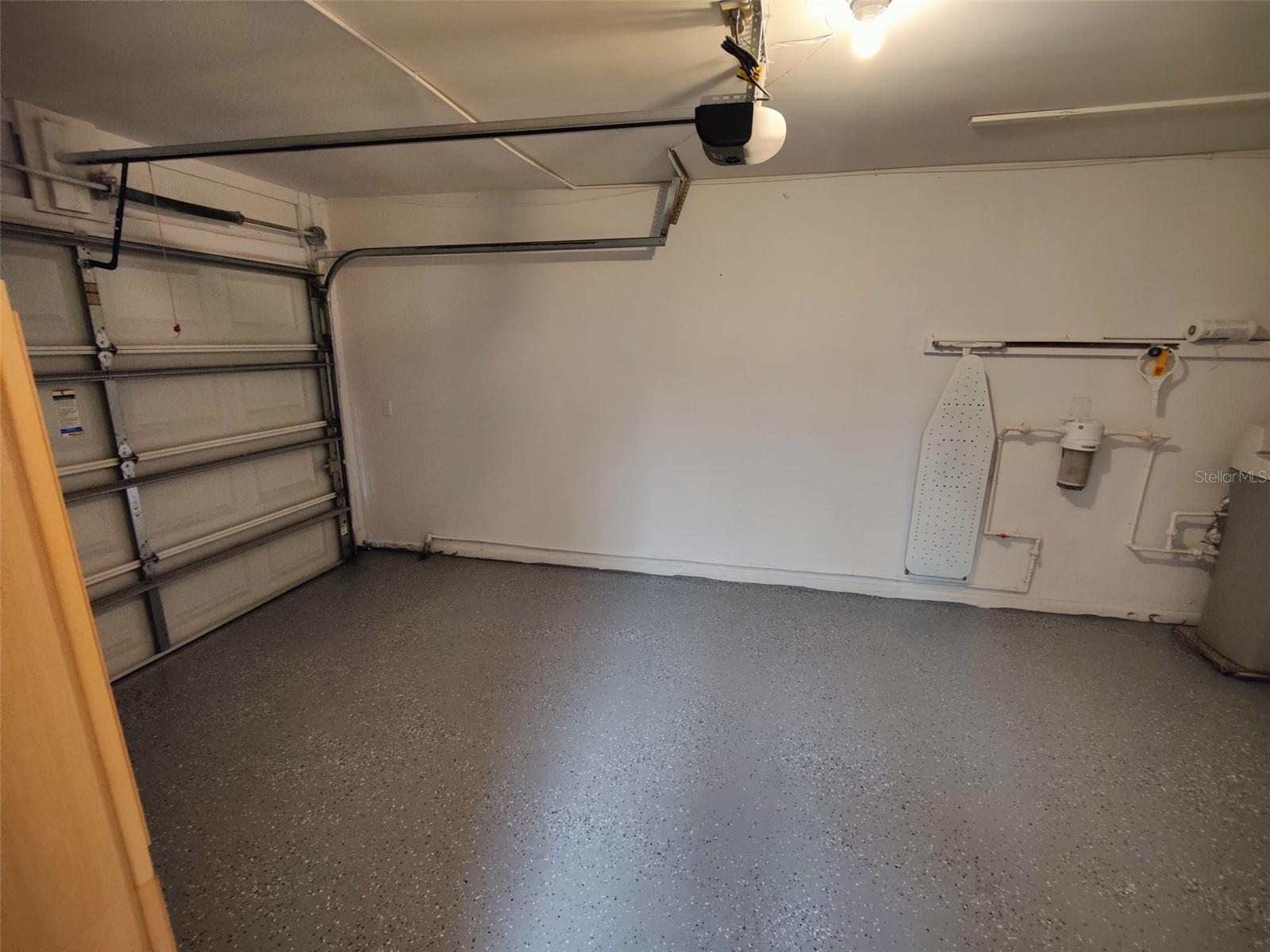 RAINTREE MANOR HOMES CONDOMINI - Residential