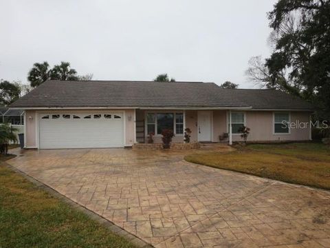 A home in PORT ORANGE