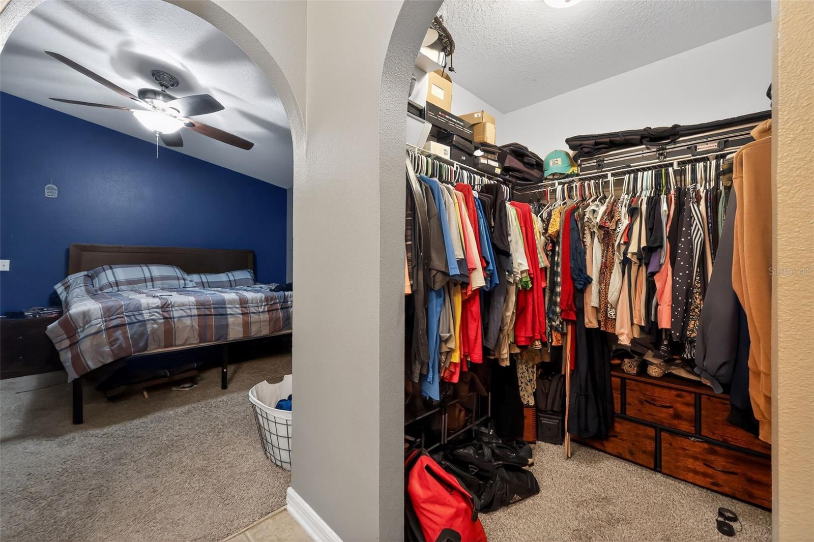 SQUIRES GROVE - Residential