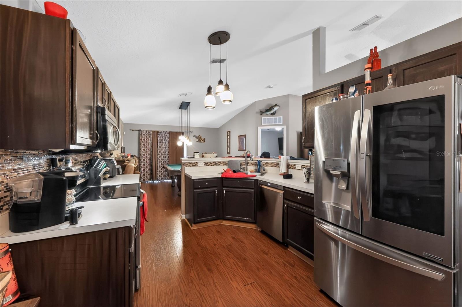 SQUIRES GROVE - Residential