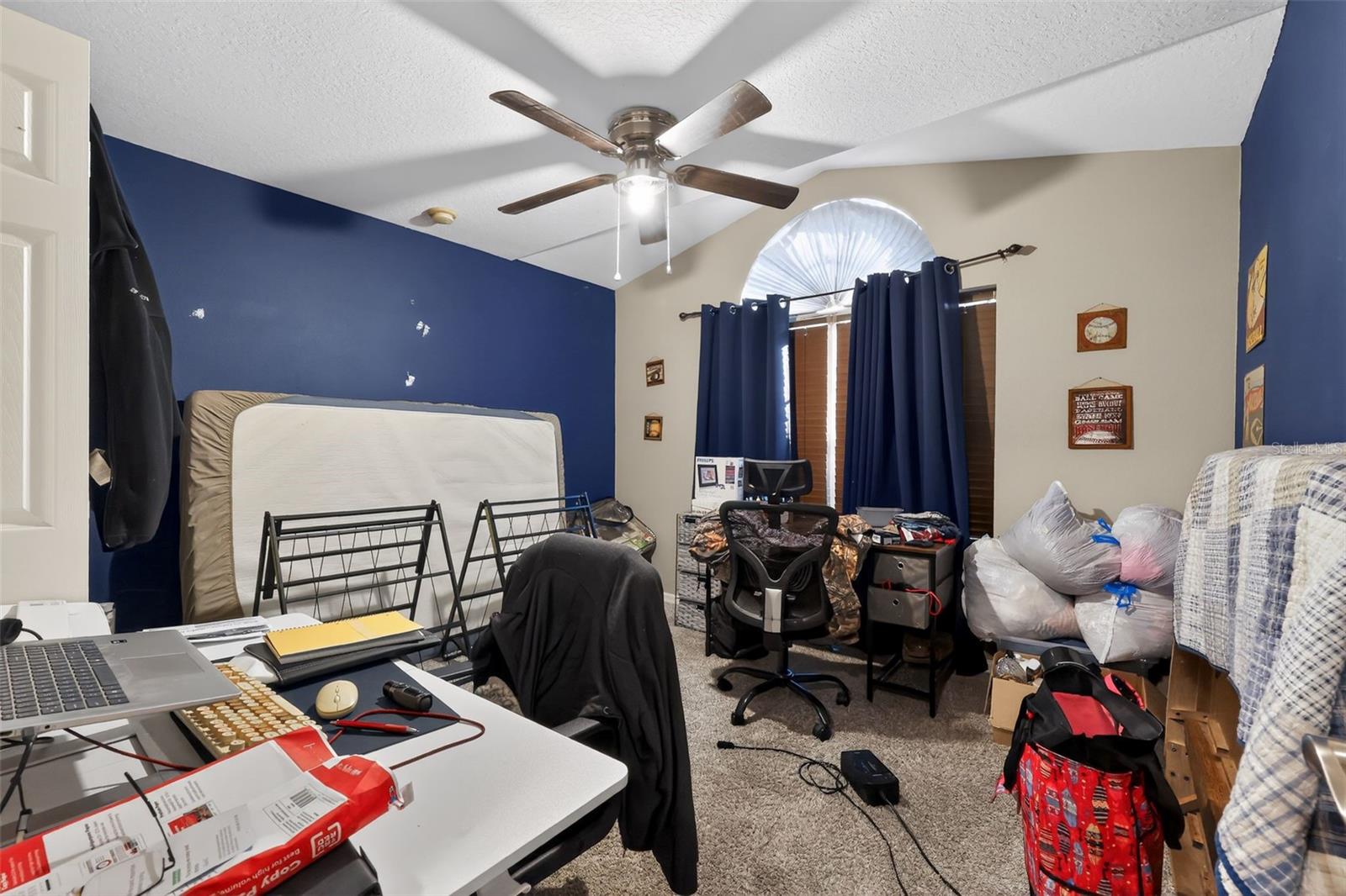 SQUIRES GROVE - Residential