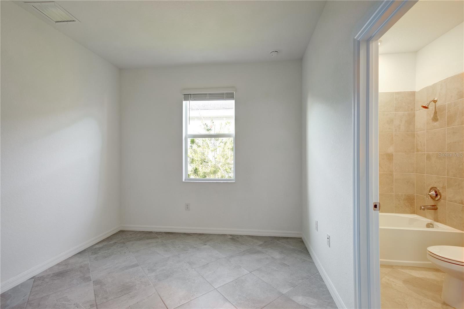 ANTIGUA/WELLEN PARK - Residential Lease