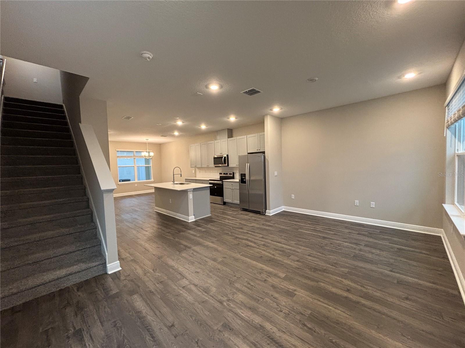 HAMLIN RDG - Residential Lease