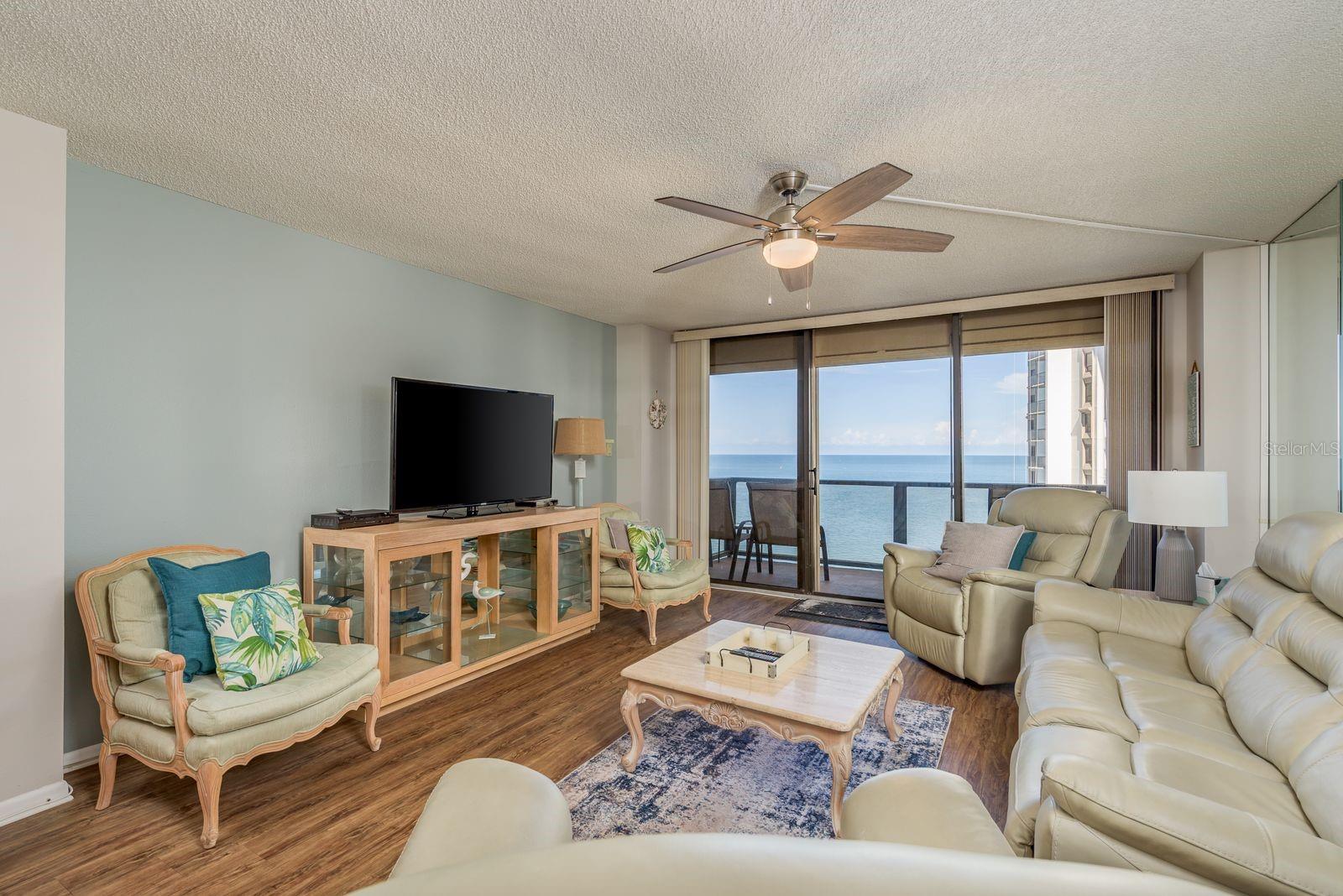 450 S GULFVIEW BOULEVARD 902