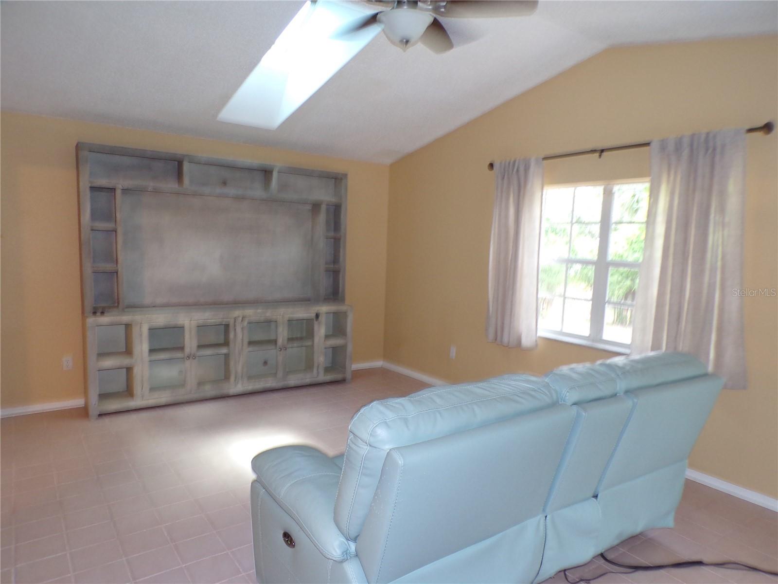 PORT CHARLOTTE 08 - Residential Lease