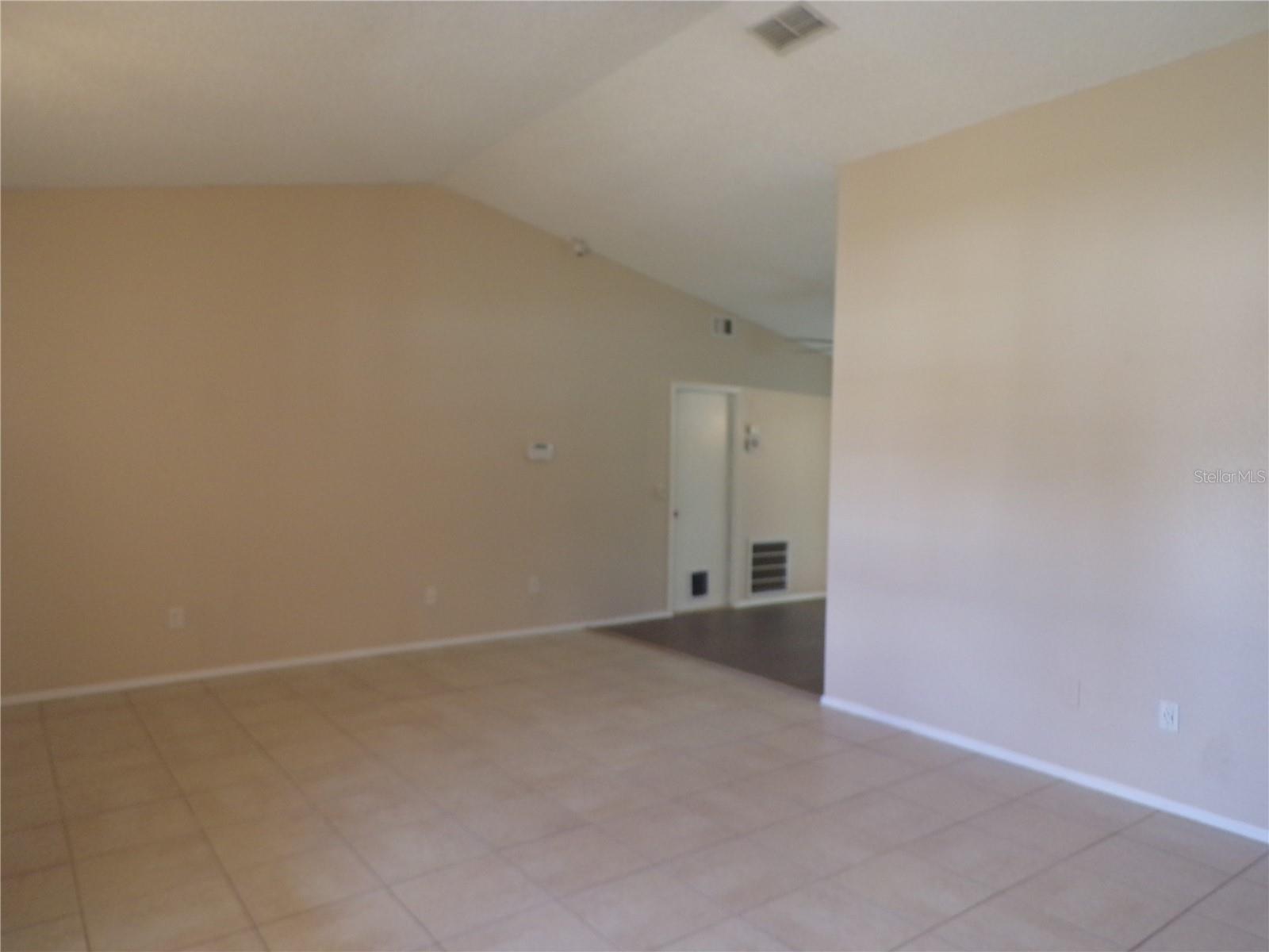 PORT CHARLOTTE 08 - Residential Lease