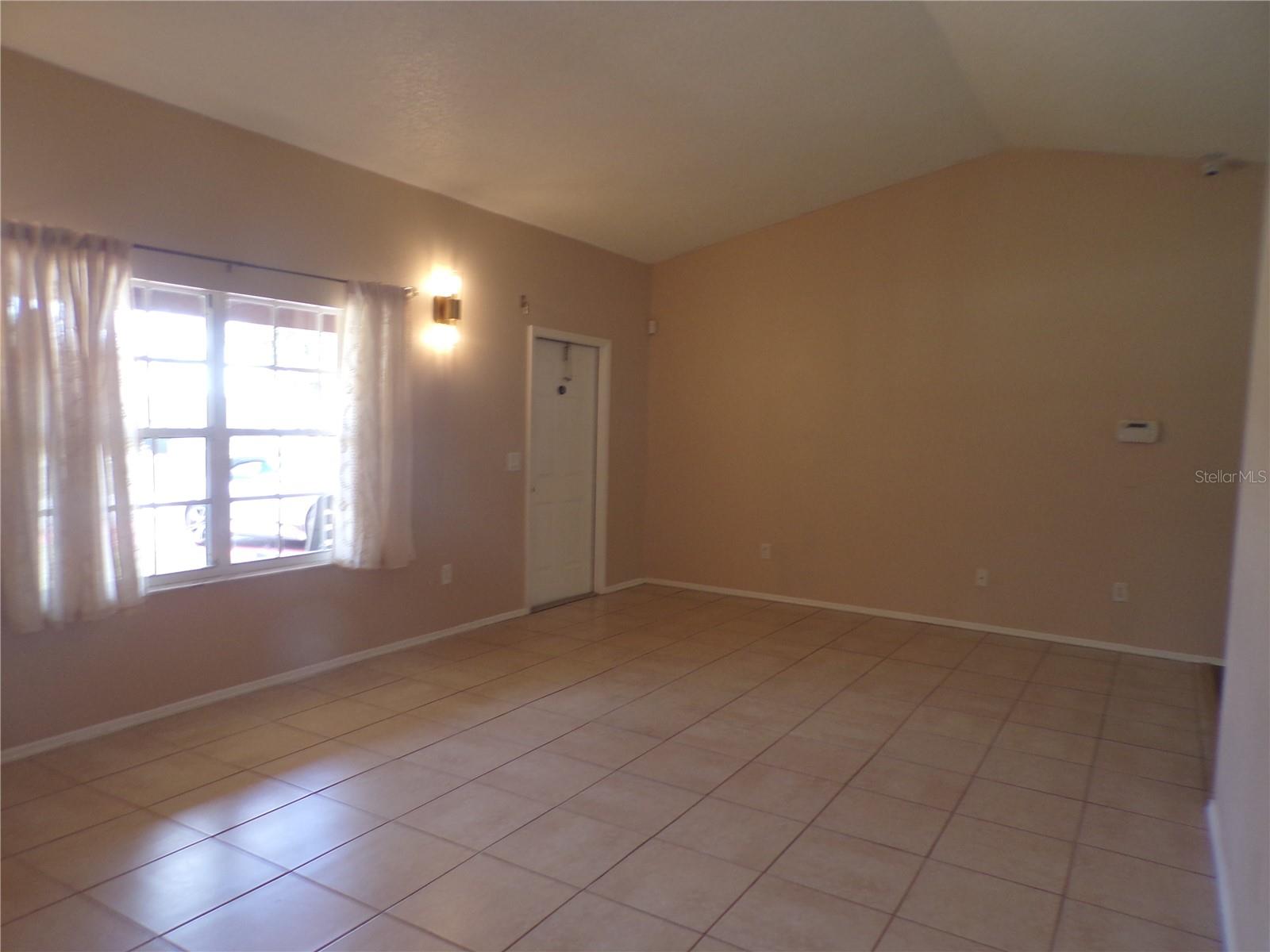 PORT CHARLOTTE 08 - Residential Lease