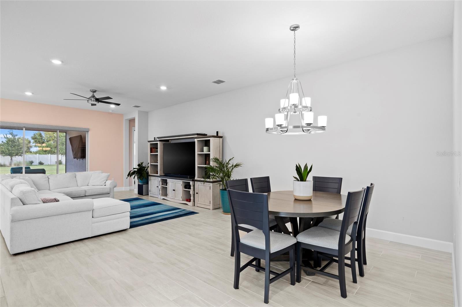 ESPLANADE NORTH AT ARTISAN LAKES SUBPH I - Residential