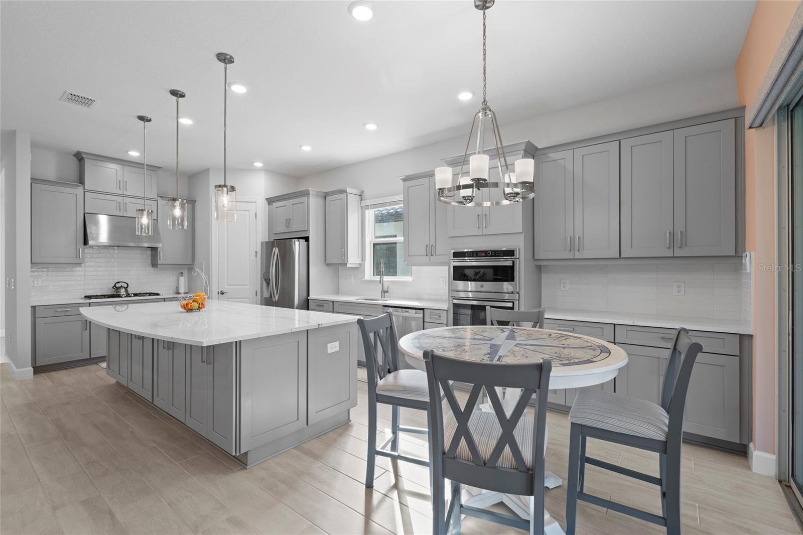 ESPLANADE NORTH AT ARTISAN LAKES SUBPH I - Residential