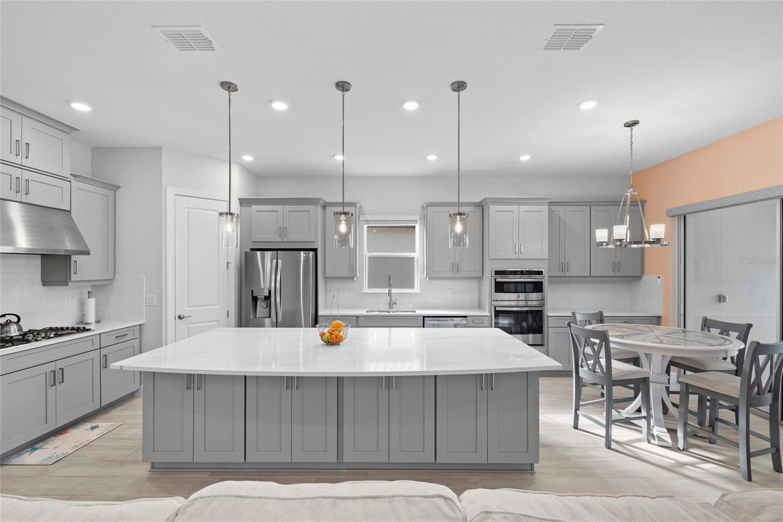 ESPLANADE NORTH AT ARTISAN LAKES SUBPH I - Residential