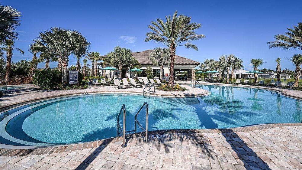 ESPLANADE NORTH AT ARTISAN LAKES SUBPH I - Residential