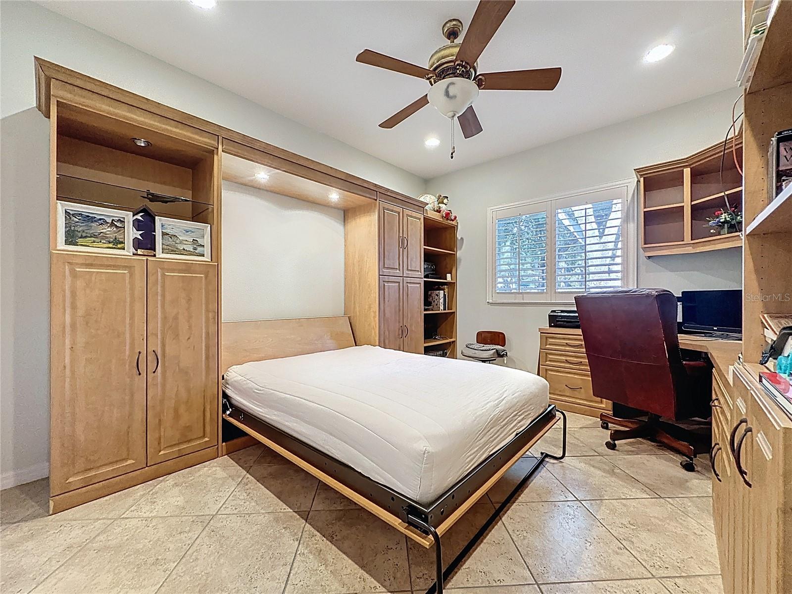 KINGS RIDGE - Residential