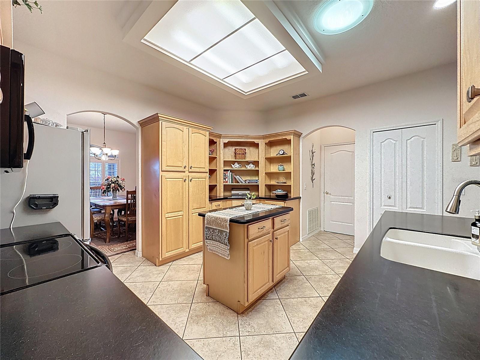 KINGS RIDGE - Residential