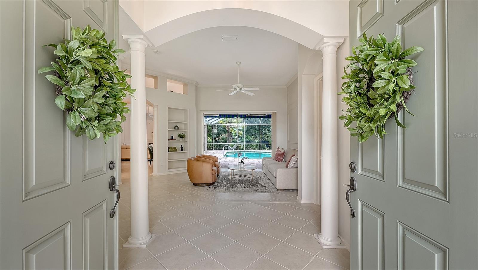 8105 COLLINGWOOD COURT