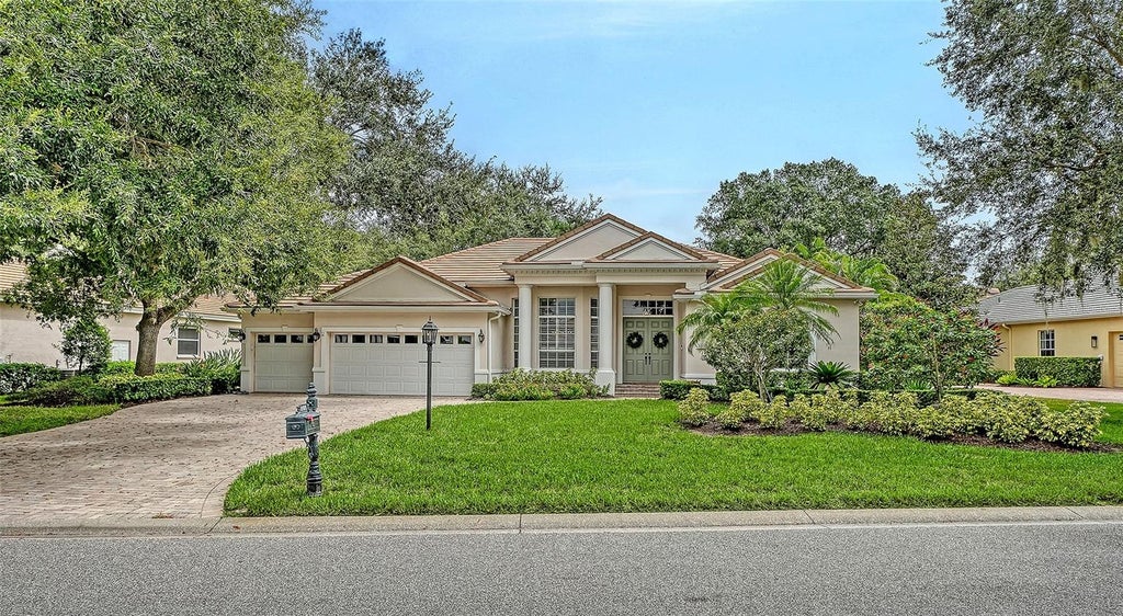 Photo of 8105 Collingwood Court, University Park, FL 34201 (MLS # A4707667)