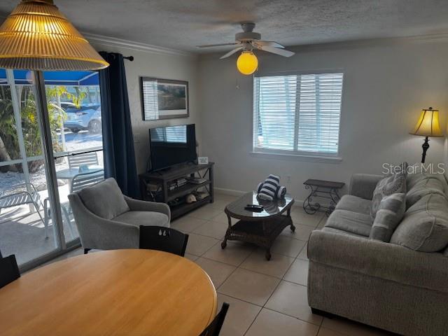 SILVER SANDS - Residential