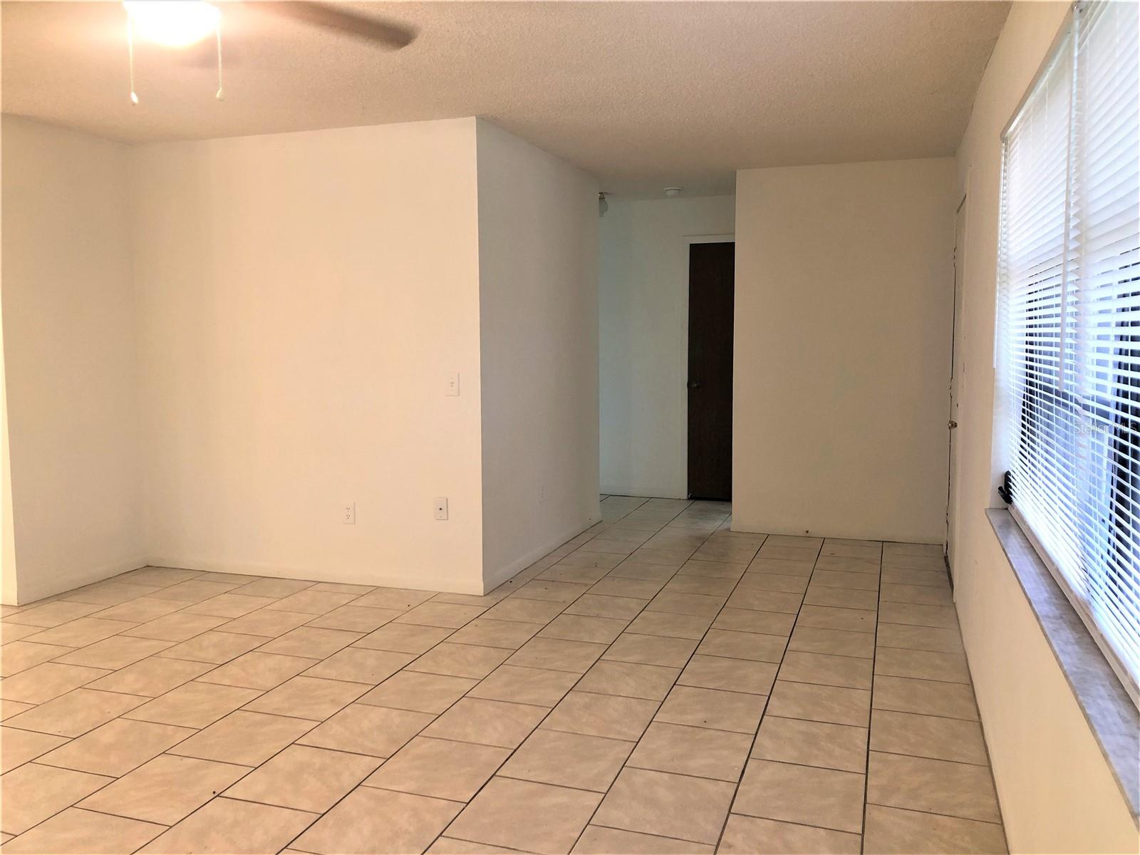 DELTONA LAKES UNIT 27 - Residential Lease