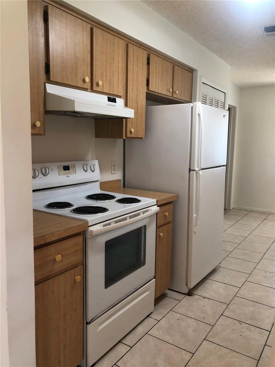 DELTONA LAKES UNIT 27 - Residential Lease