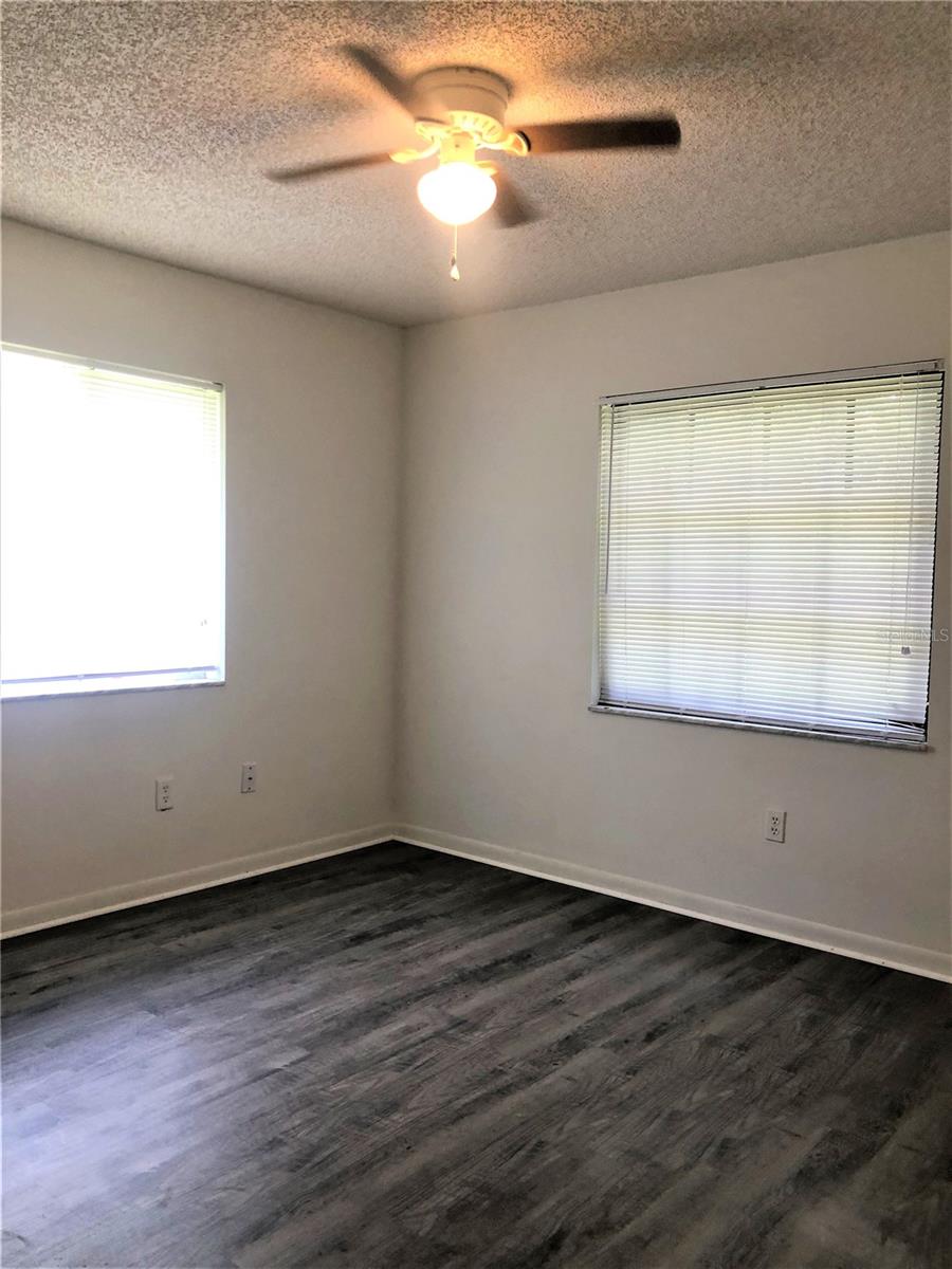 DELTONA LAKES UNIT 27 - Residential Lease