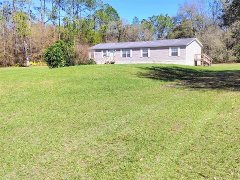 Photo of 4102 Fox Ridge Boulevard, Wesley Chapel, FL 33543 (MLS # TB8375975)