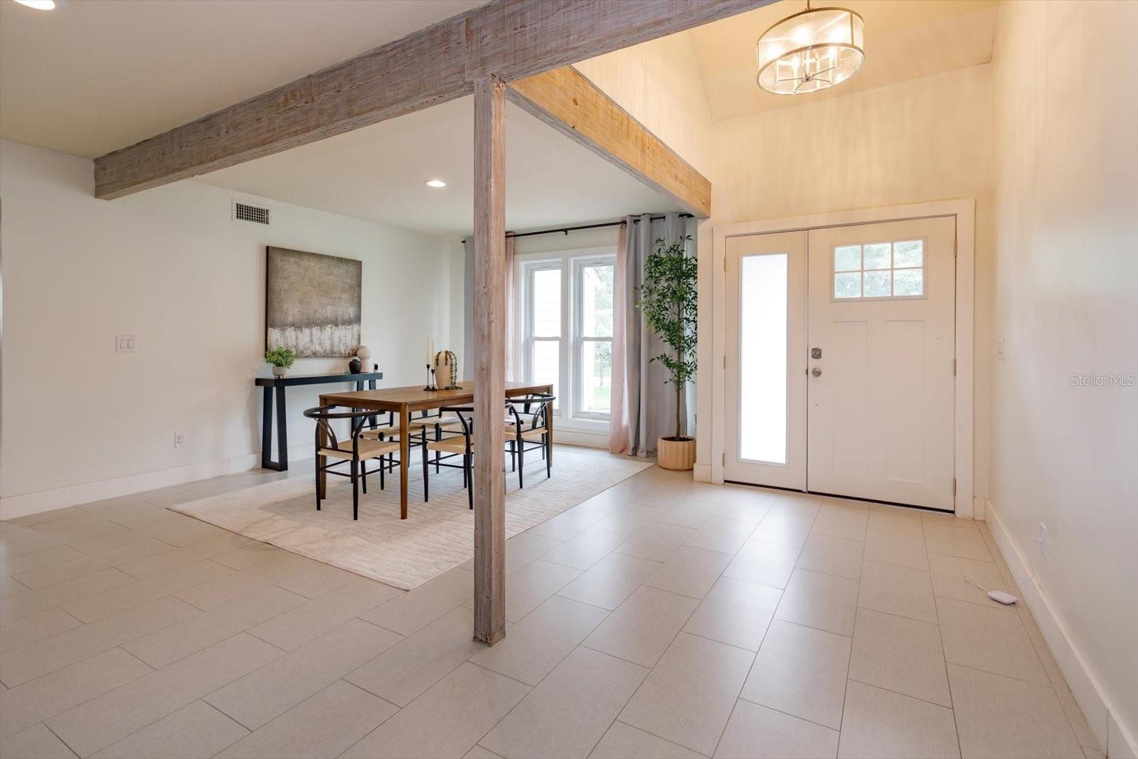 4951 COURTLAND LOOP