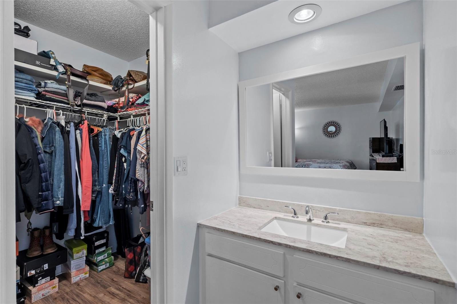 CHATEAU BELLEAIR CONDO - Residential