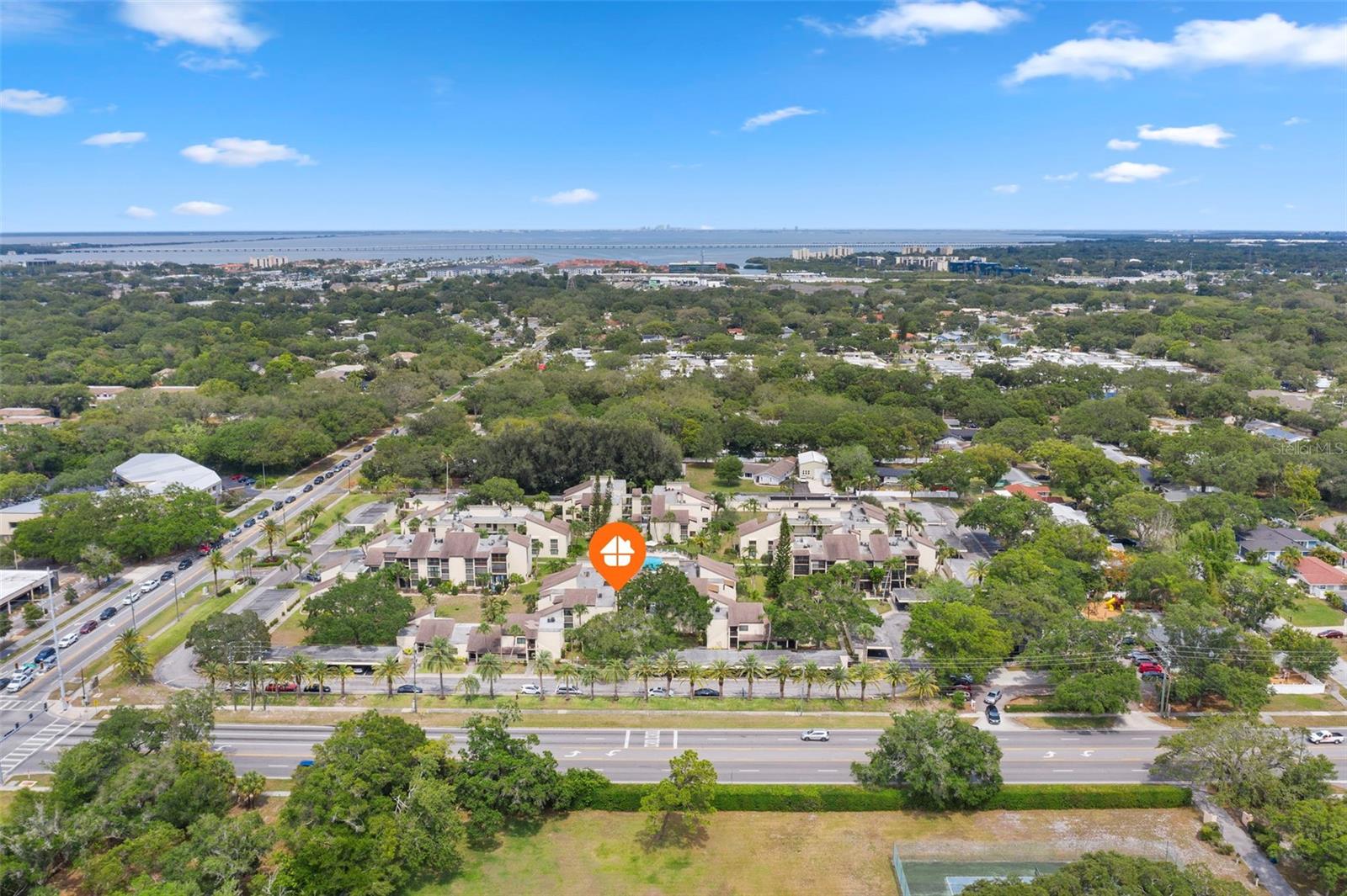 CHATEAU BELLEAIR CONDO - Residential