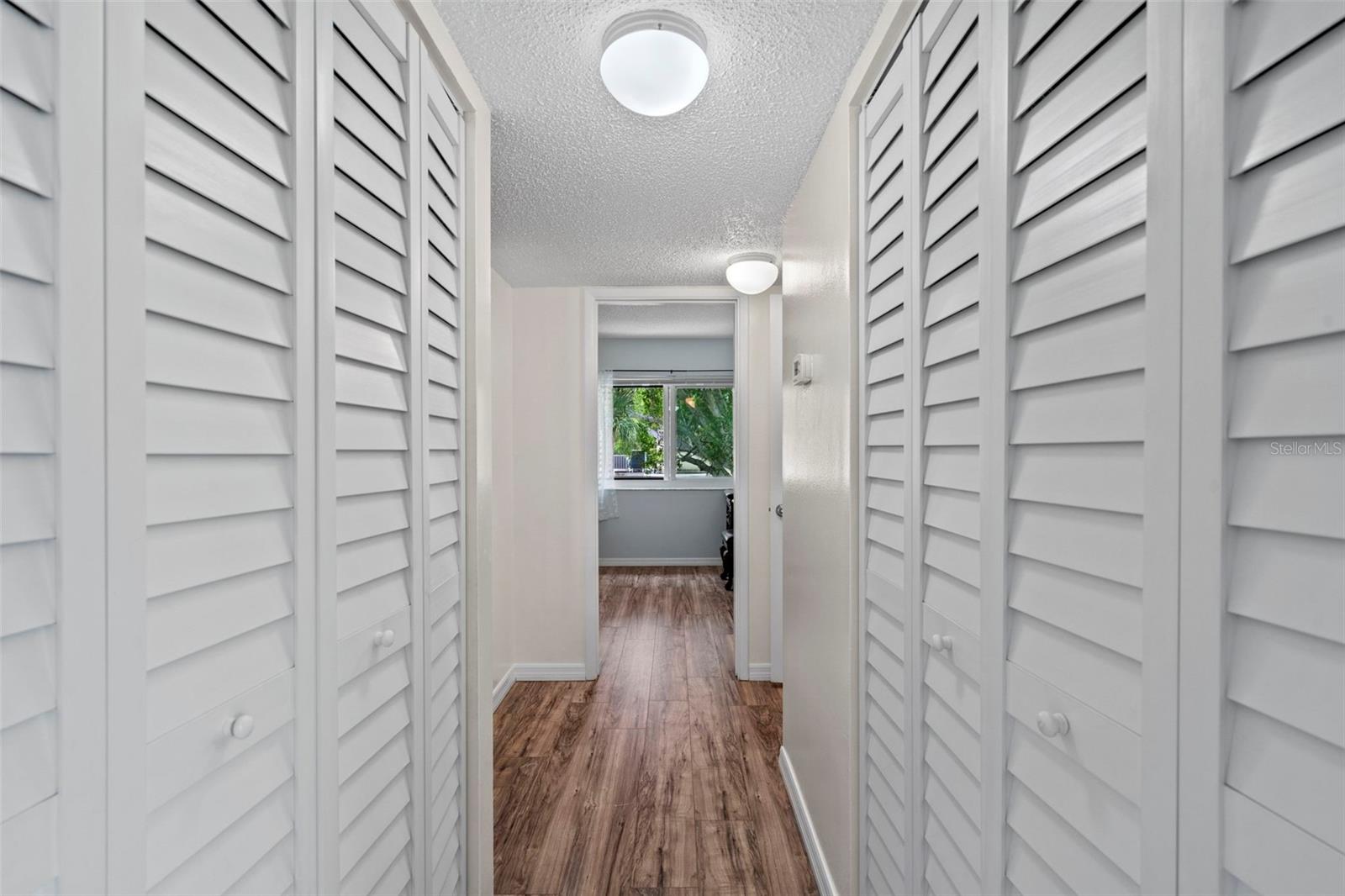 CHATEAU BELLEAIR CONDO - Residential