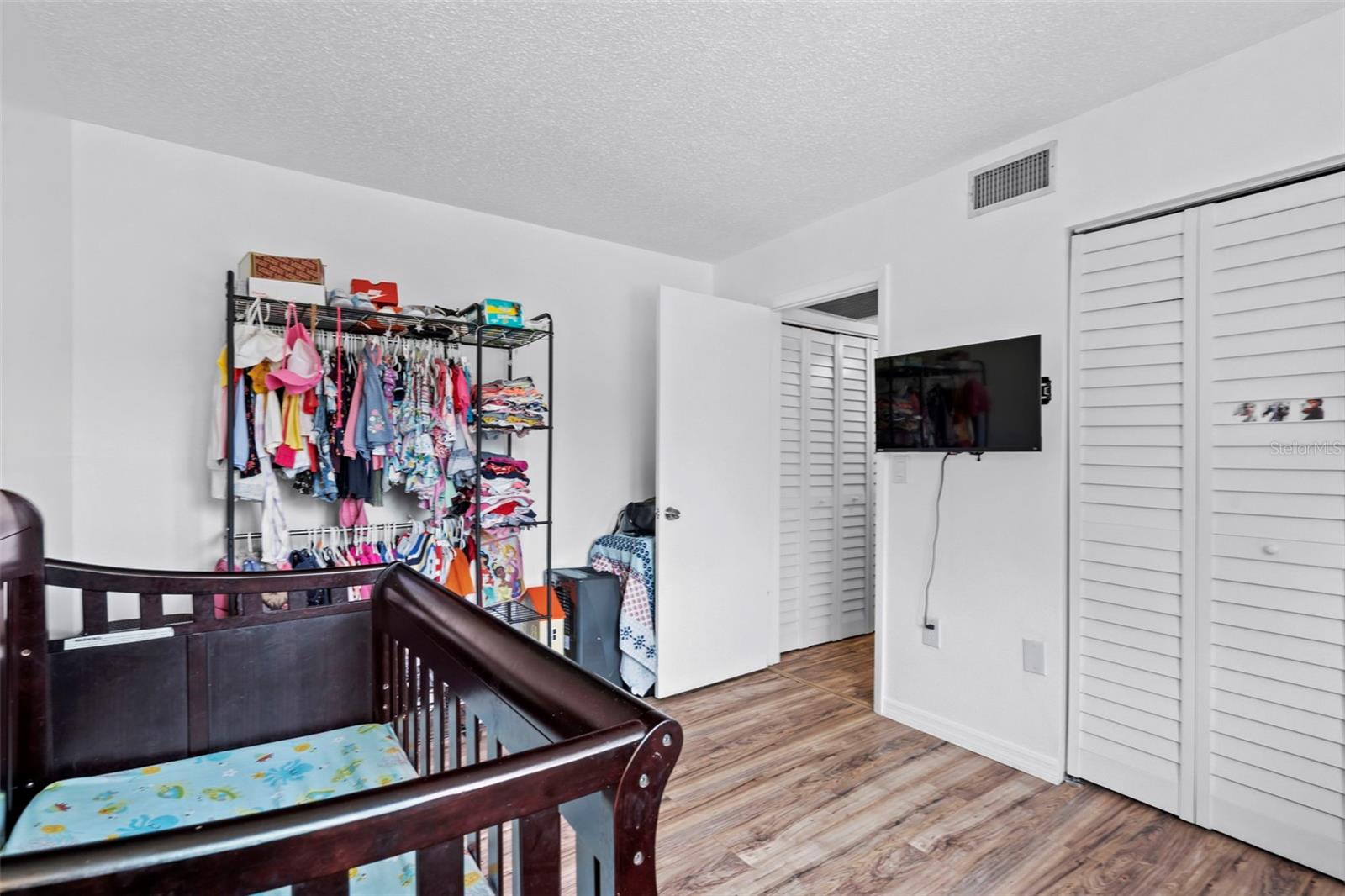 CHATEAU BELLEAIR CONDO - Residential